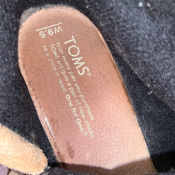 Toms 9.5W side zip cheetah print suede ankle boots - Picture 13 of 14